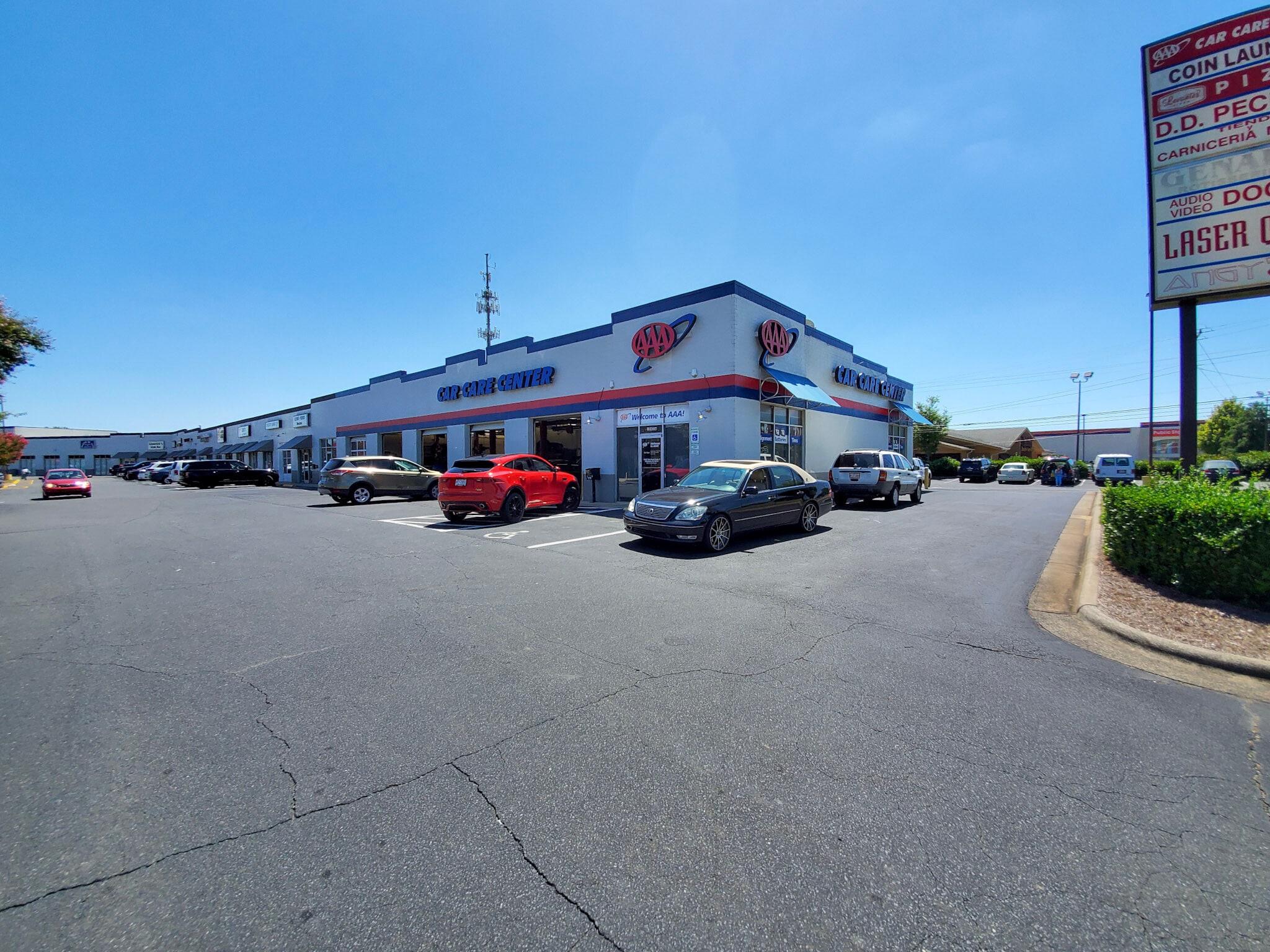 10403 Park Rd, Charlotte, NC for Rent