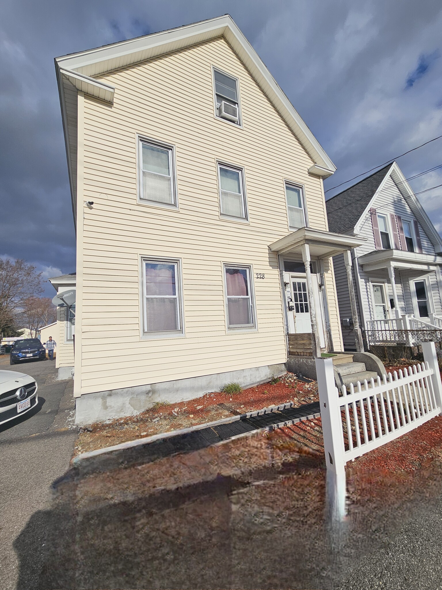 228 Plain St, Lowell, MA for Sale