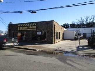 Freeport, NY Office/Retail - 319 W Sunrise Hwy