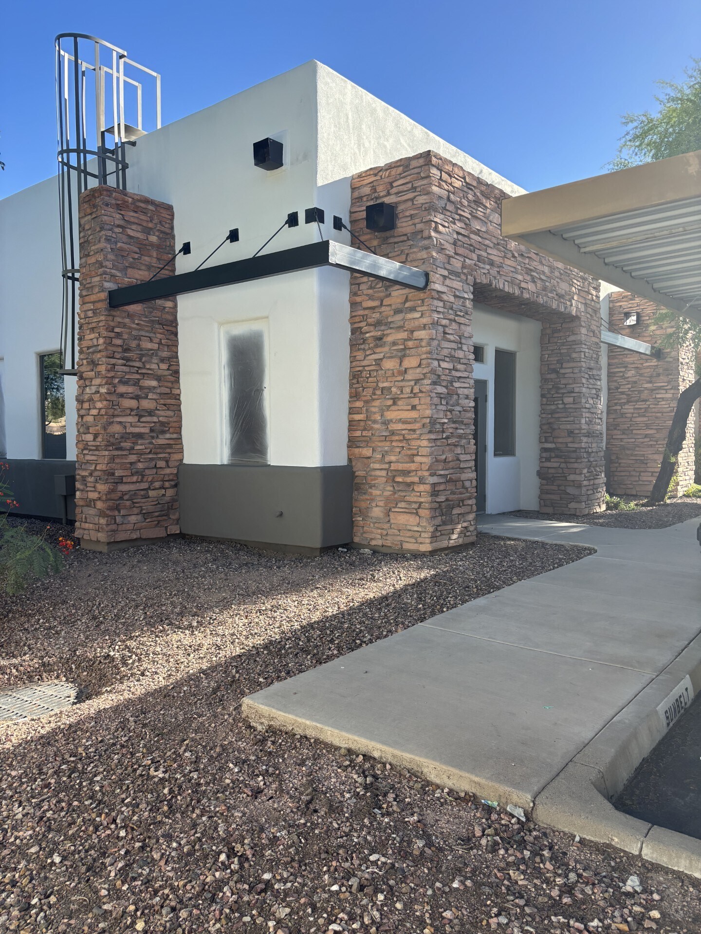20622 N Cave Creek Rd, Phoenix, AZ for Rent