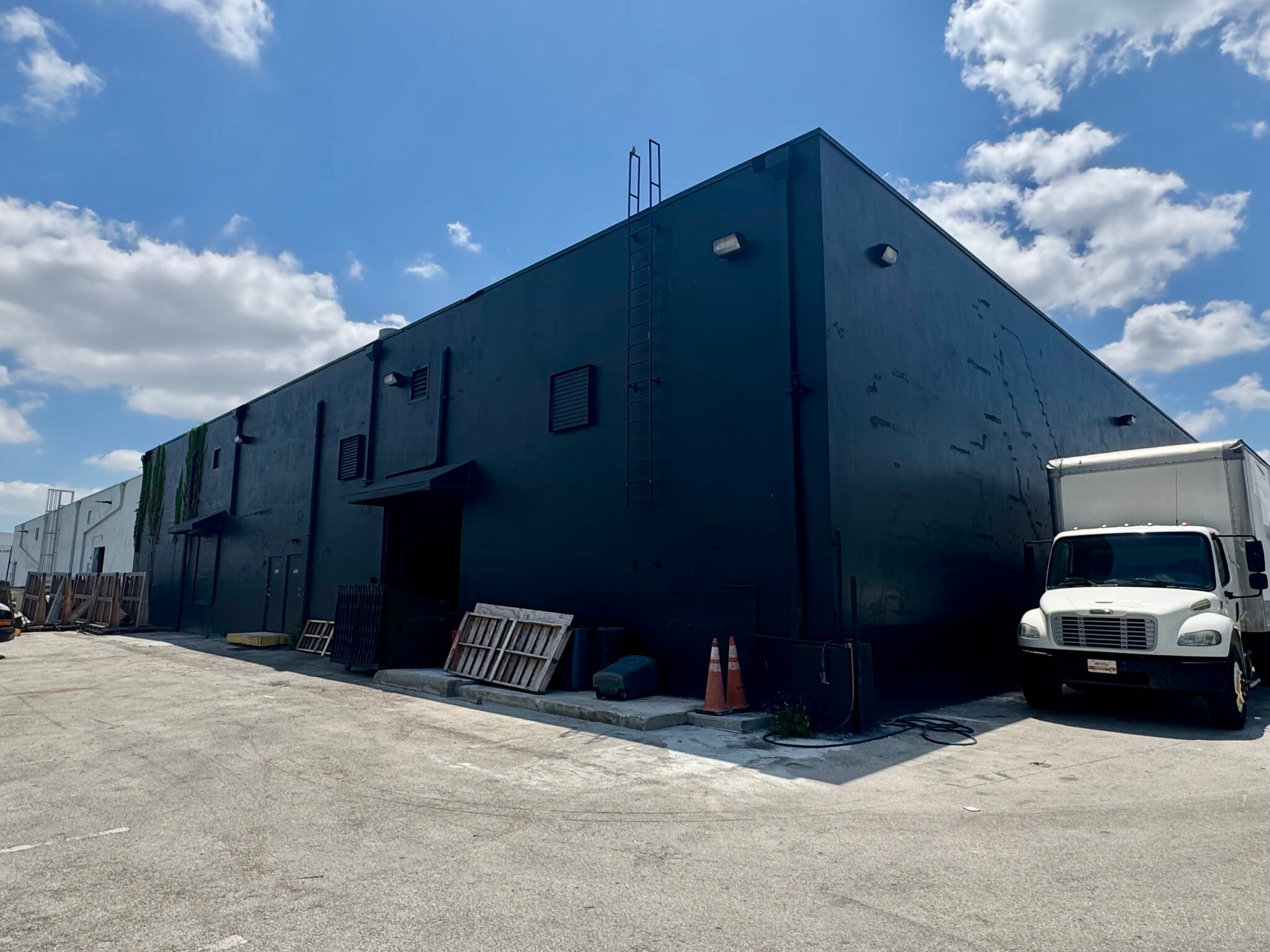 7841-7851 NW 32nd St, Miami, FL for Rent