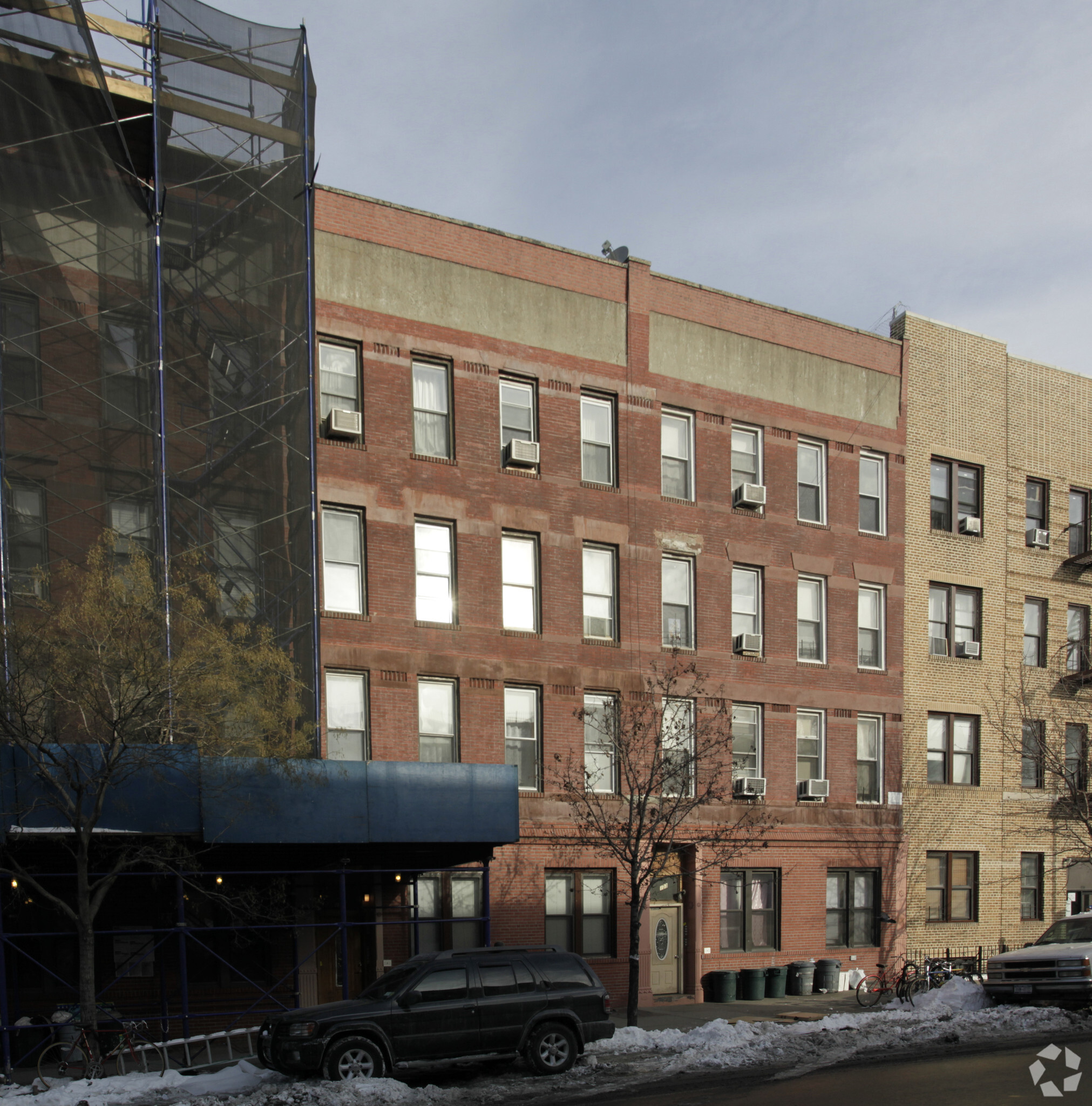 101 Greenpoint Ave, Brooklyn, NY for Sale