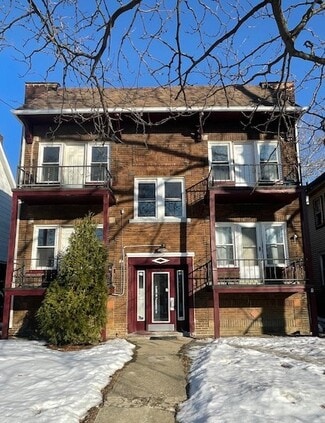 Cleveland, OH Multi-Family - 957 E 143rd St