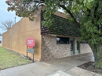 Newton, KS Office - 109 E 7th St