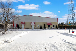 Notre-Dame-de-l'Île-Perrot, QC Warehouse - 103-103A Rue Huot