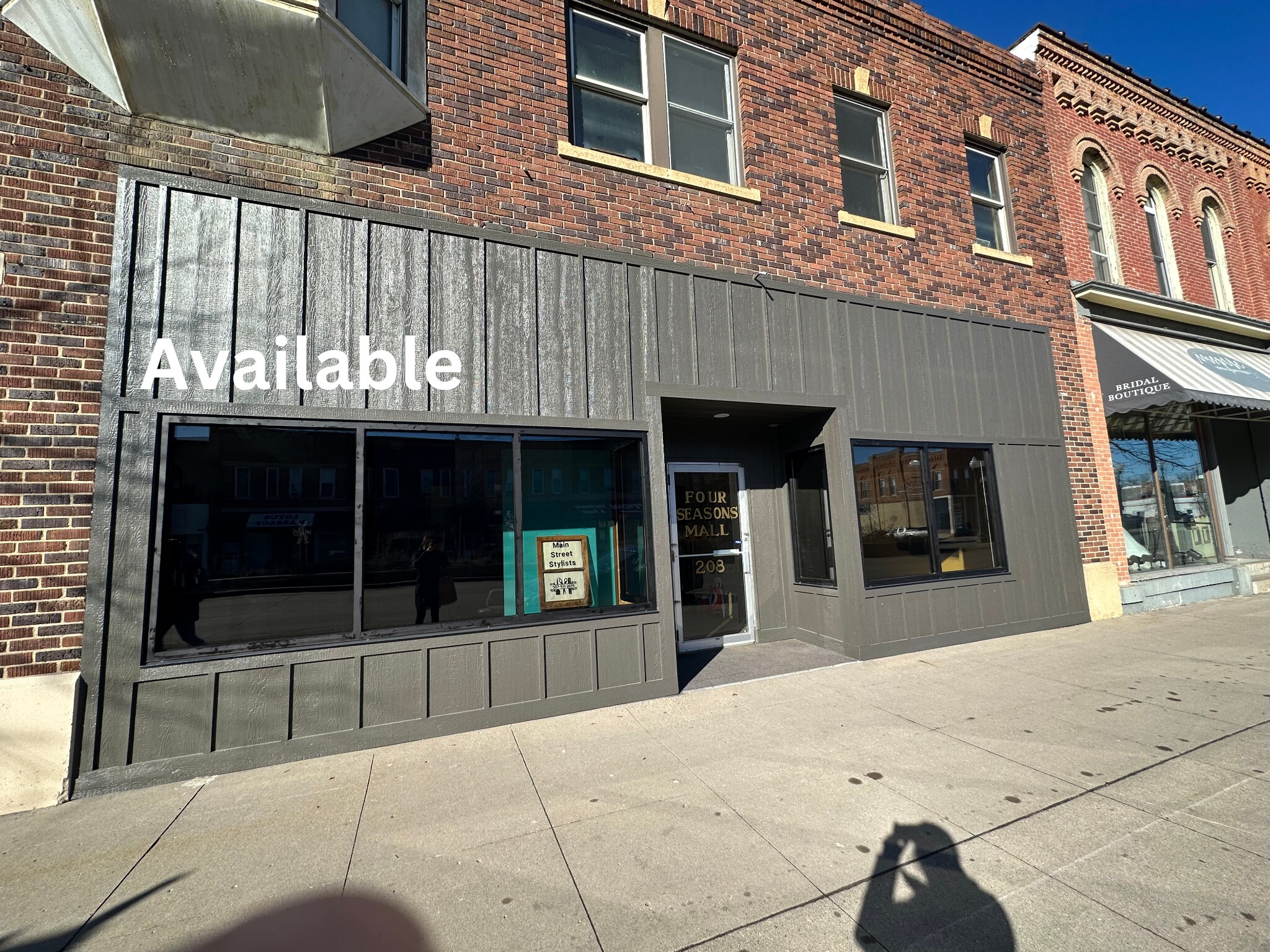 208 S Minnesota Ave, Saint Peter, MN for Rent