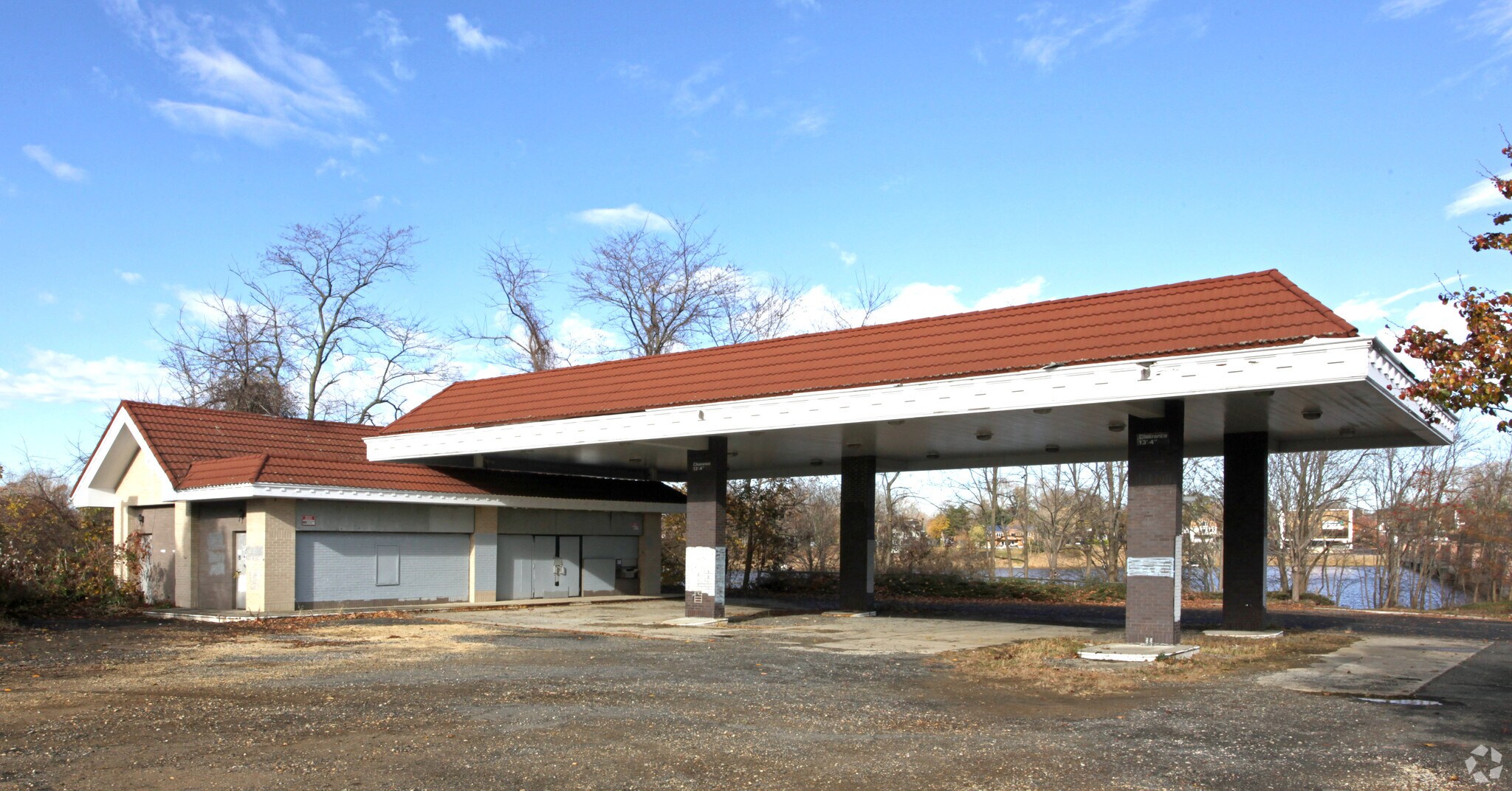 99 Riverside St Red Bank, NJ 07701 Retail Property for Lease on