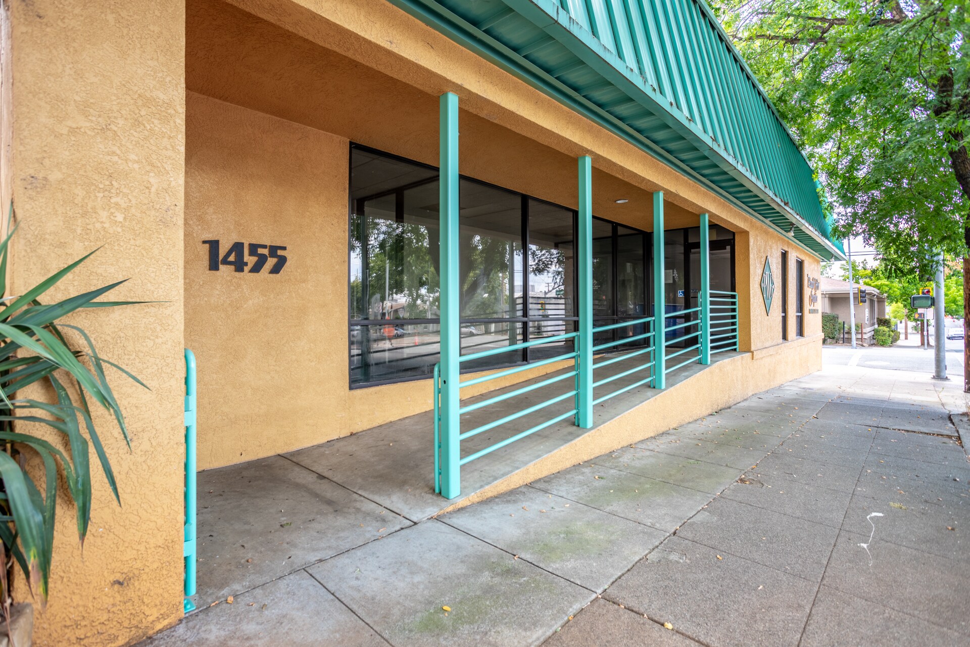 1455 South St, Redding, CA for Sale