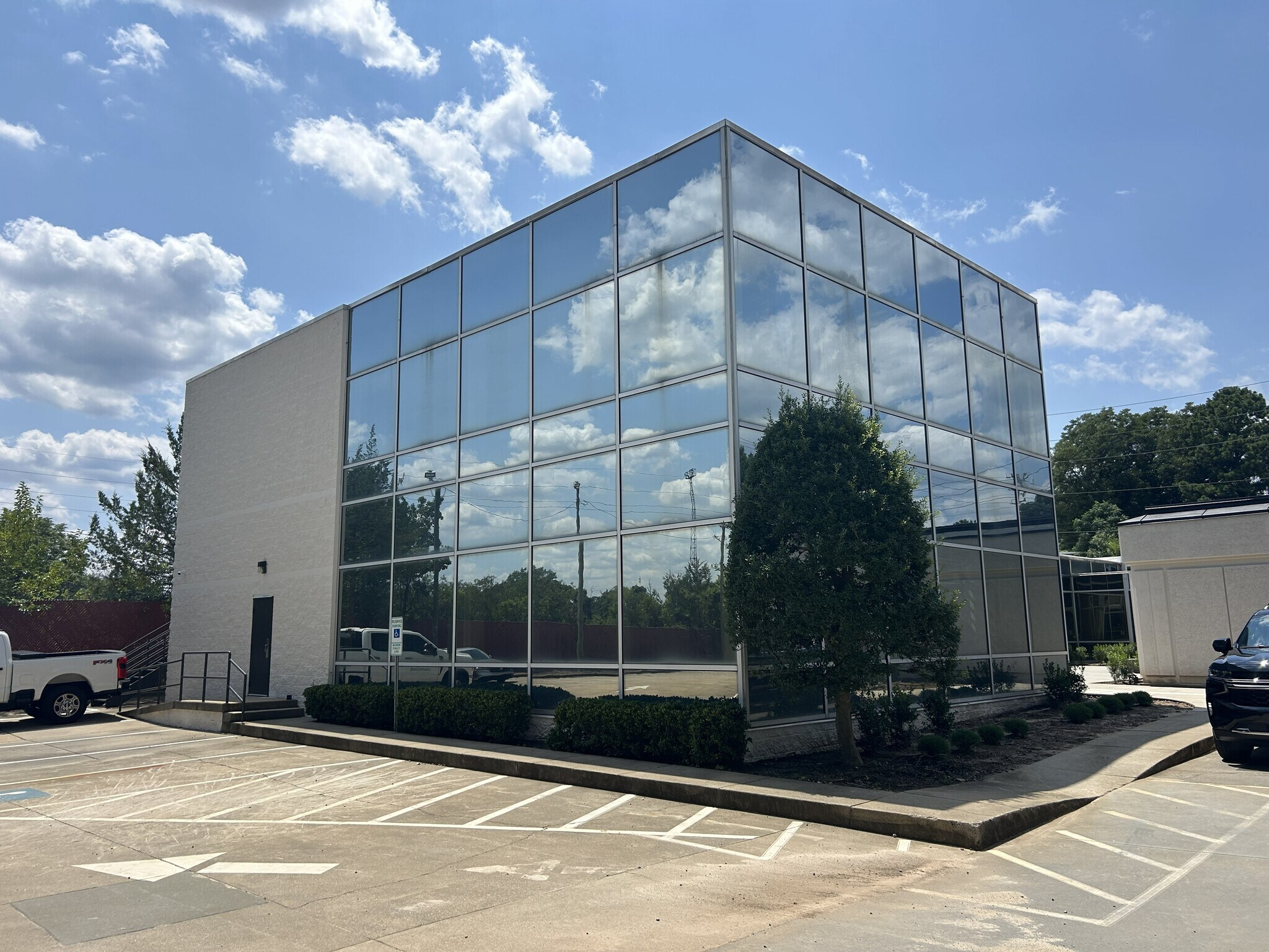 790 Pershing Rd, Raleigh, NC for Rent