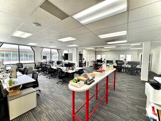 Mountain View, CA Office - 888 Villa St