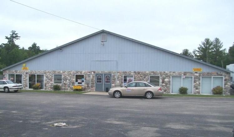 2424 W Houghton Lake Dr, Prudenville, MI for Sale