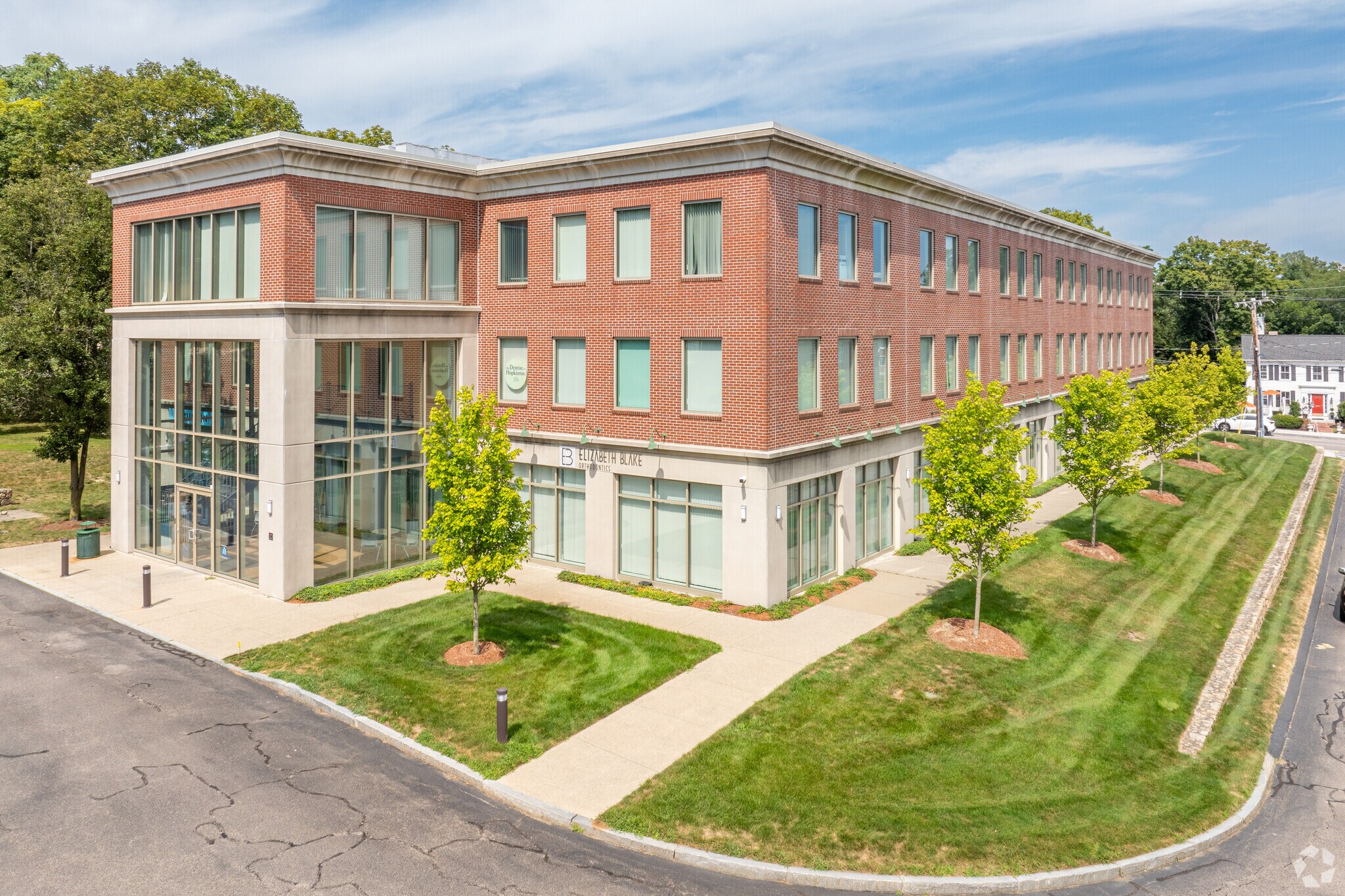 77 Main St, Hopkinton, MA for Rent