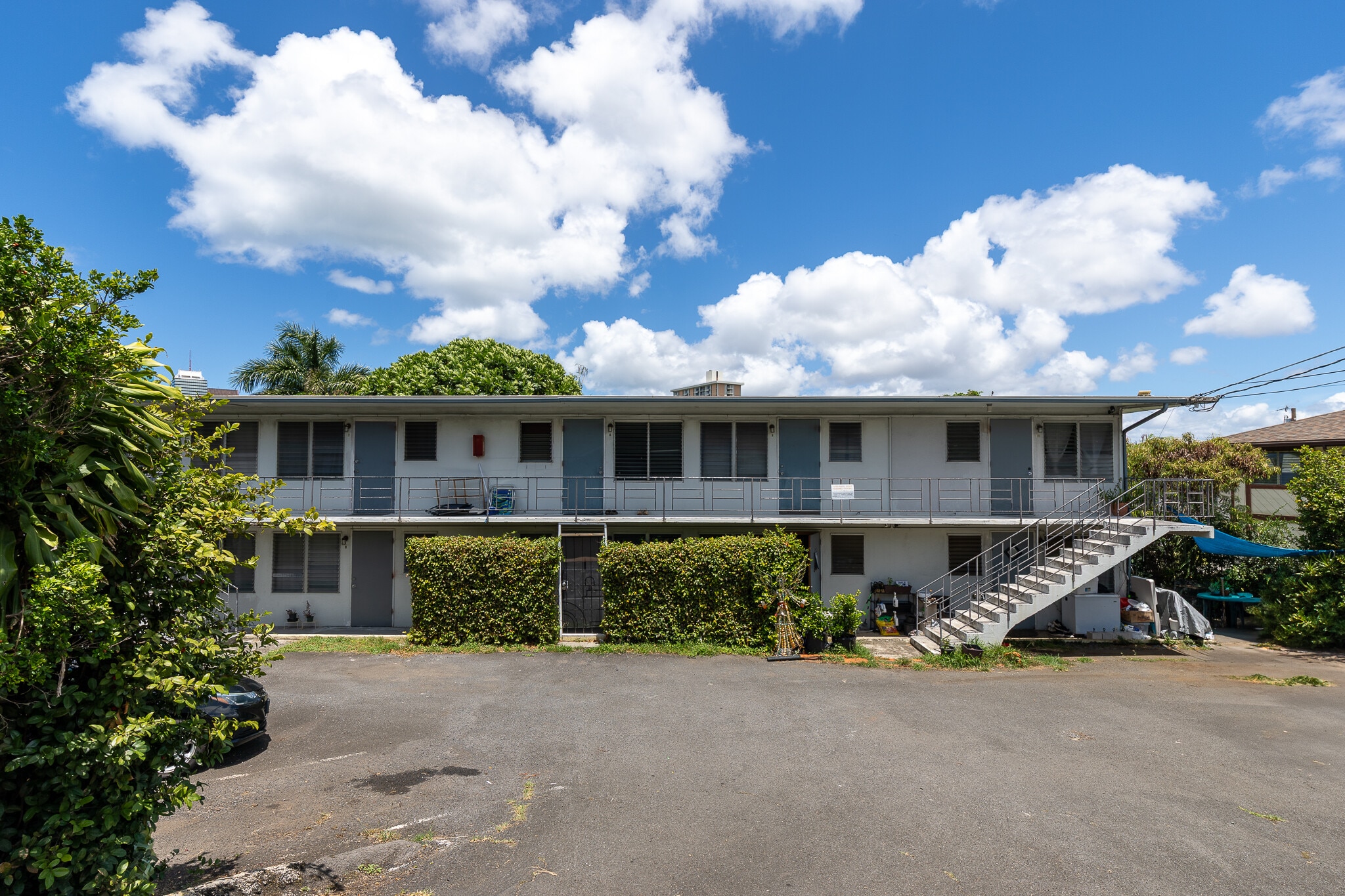 1640 Lusitana St, Honolulu, HI for Sale