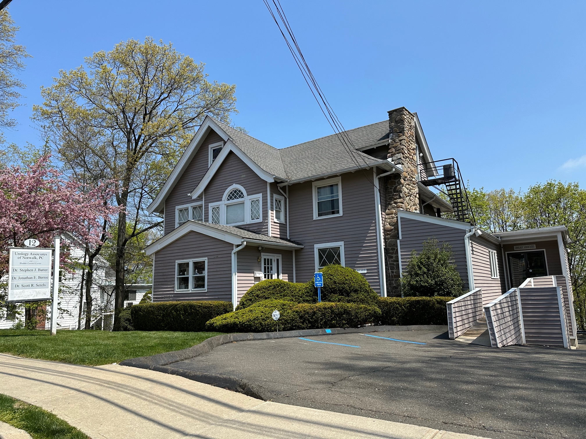 12 Elmcrest Ter, Norwalk, CT for Rent