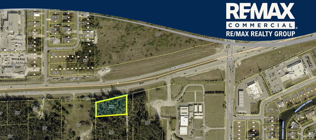 830 Ridge Rd, Cape Coral, FL for Sale