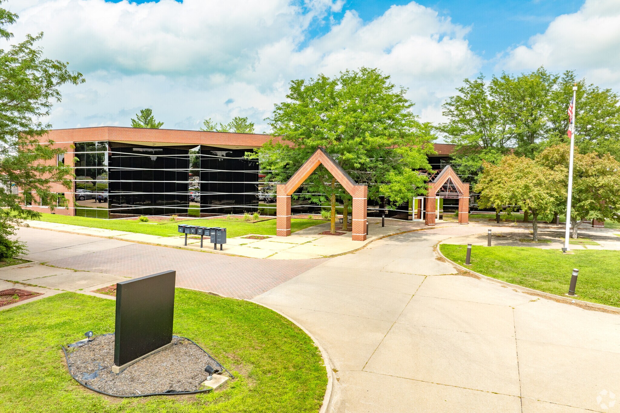 1711 Osceola Ave, Chariton, IA for Sale