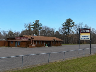 Westfield, WI Retail - 244 N Pioneer Park Rd