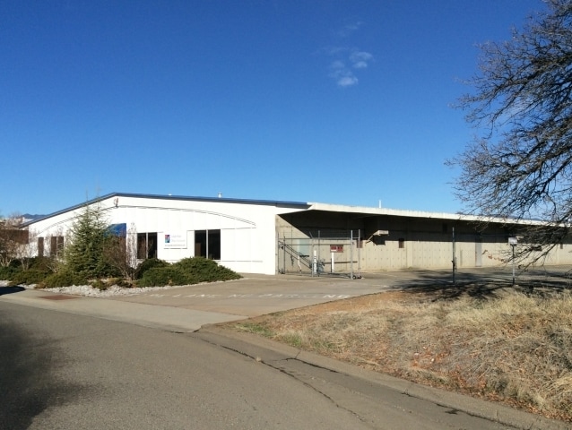5070 Mountain Lakes Blvd, Redding, CA for Sale