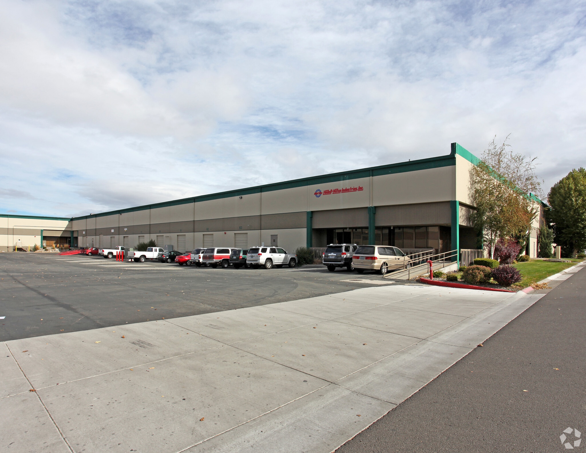 800-890 E Glendale Ave, Sparks, NV for Rent