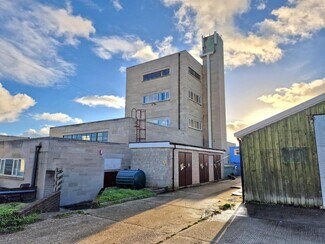 Portland, DOR Warehouse - 4-8 South Way