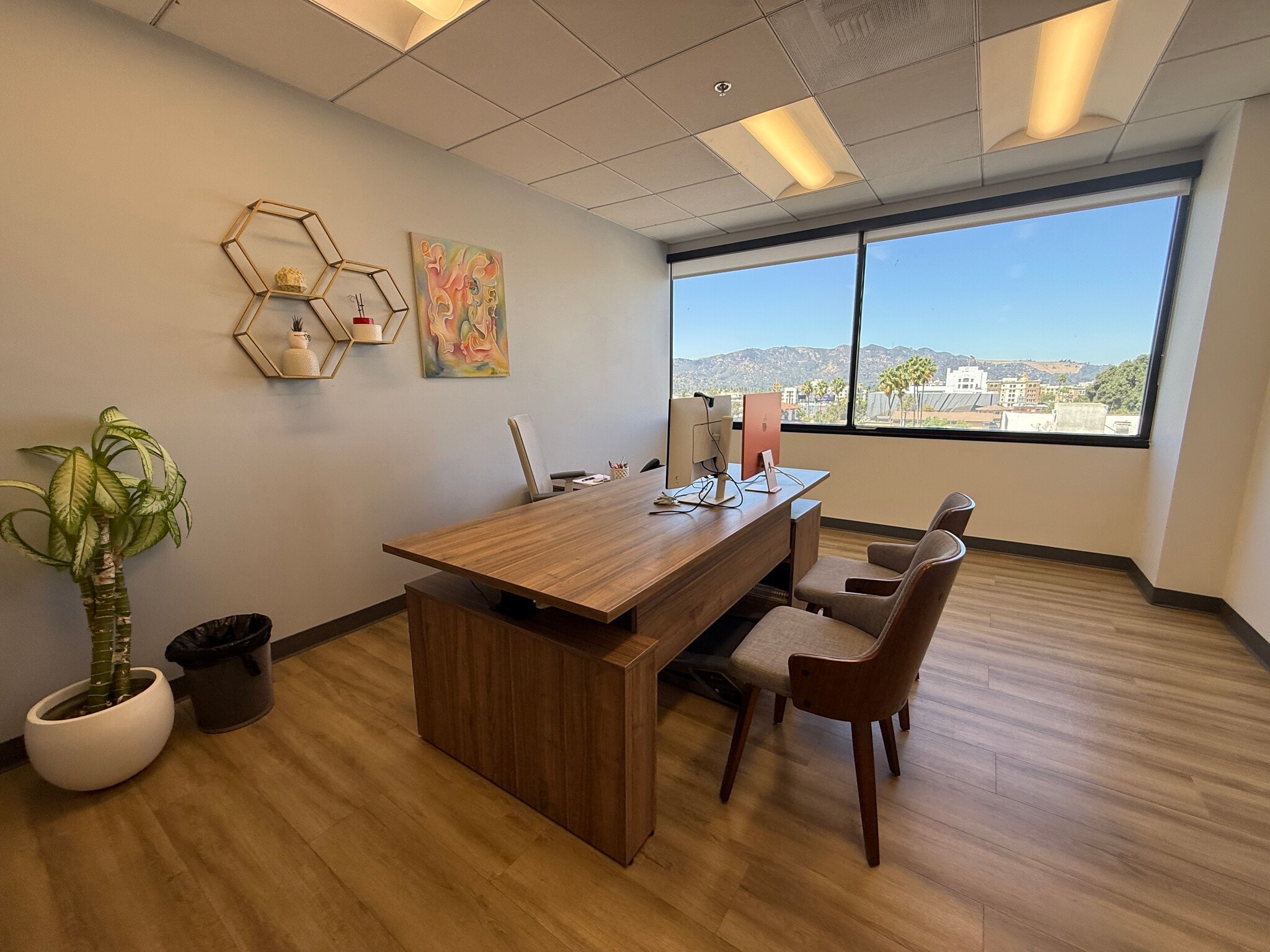 425 E Colorado St, Glendale, CA for Rent