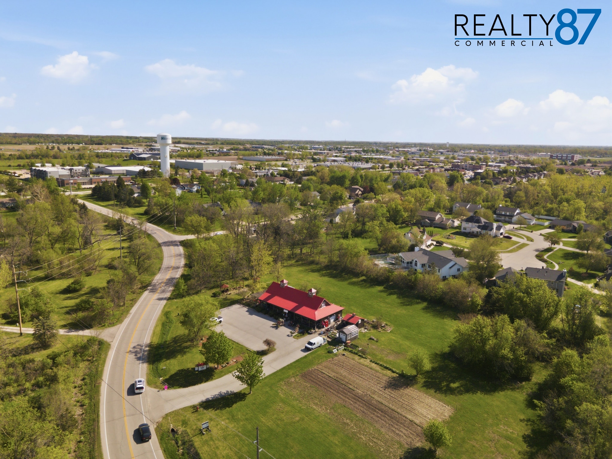 495 Miller Rd, Hiawatha, IA for Sale