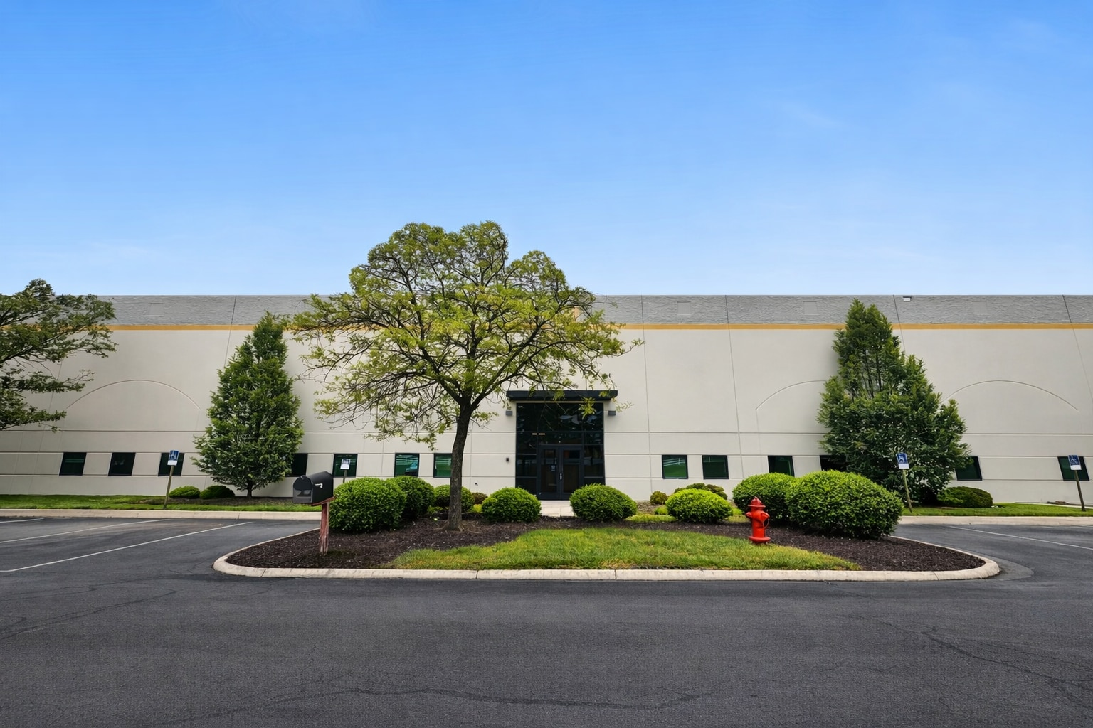 5701 N Meadows Dr, Grove City, OH for Rent