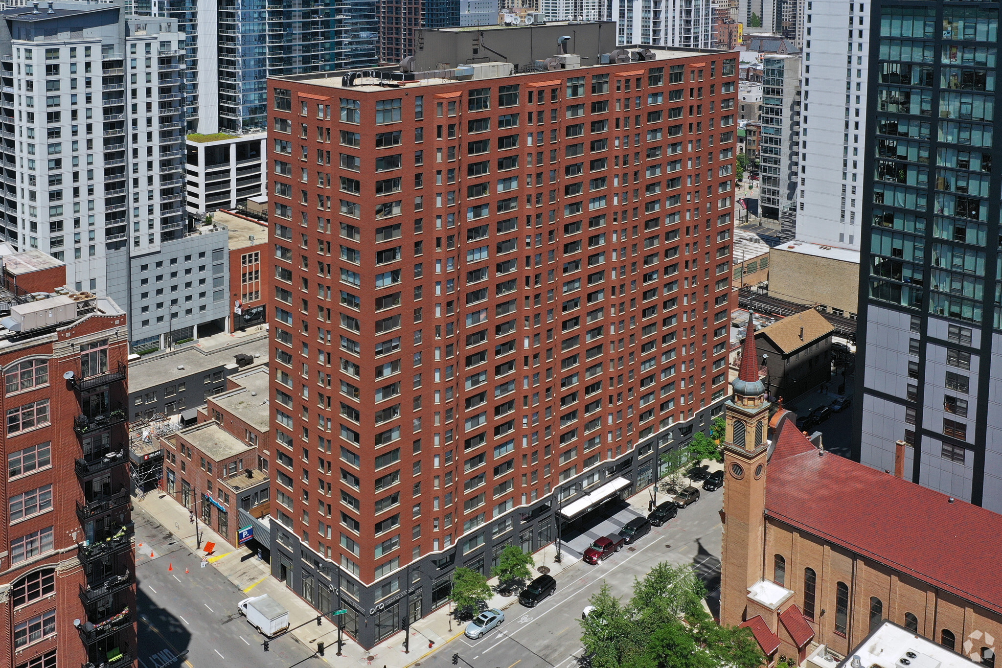 320 W Illinois St, Chicago, IL for Rent