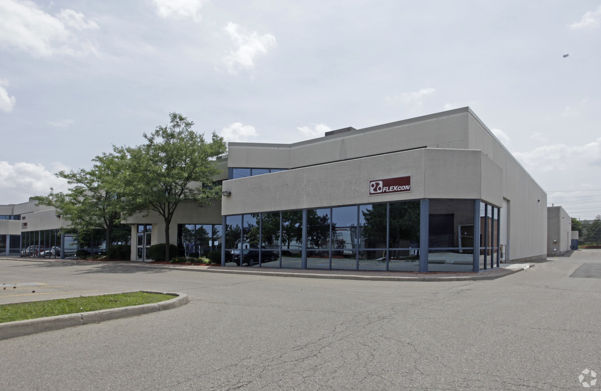 1020 Lorimar Dr, Mississauga, ON for Sale