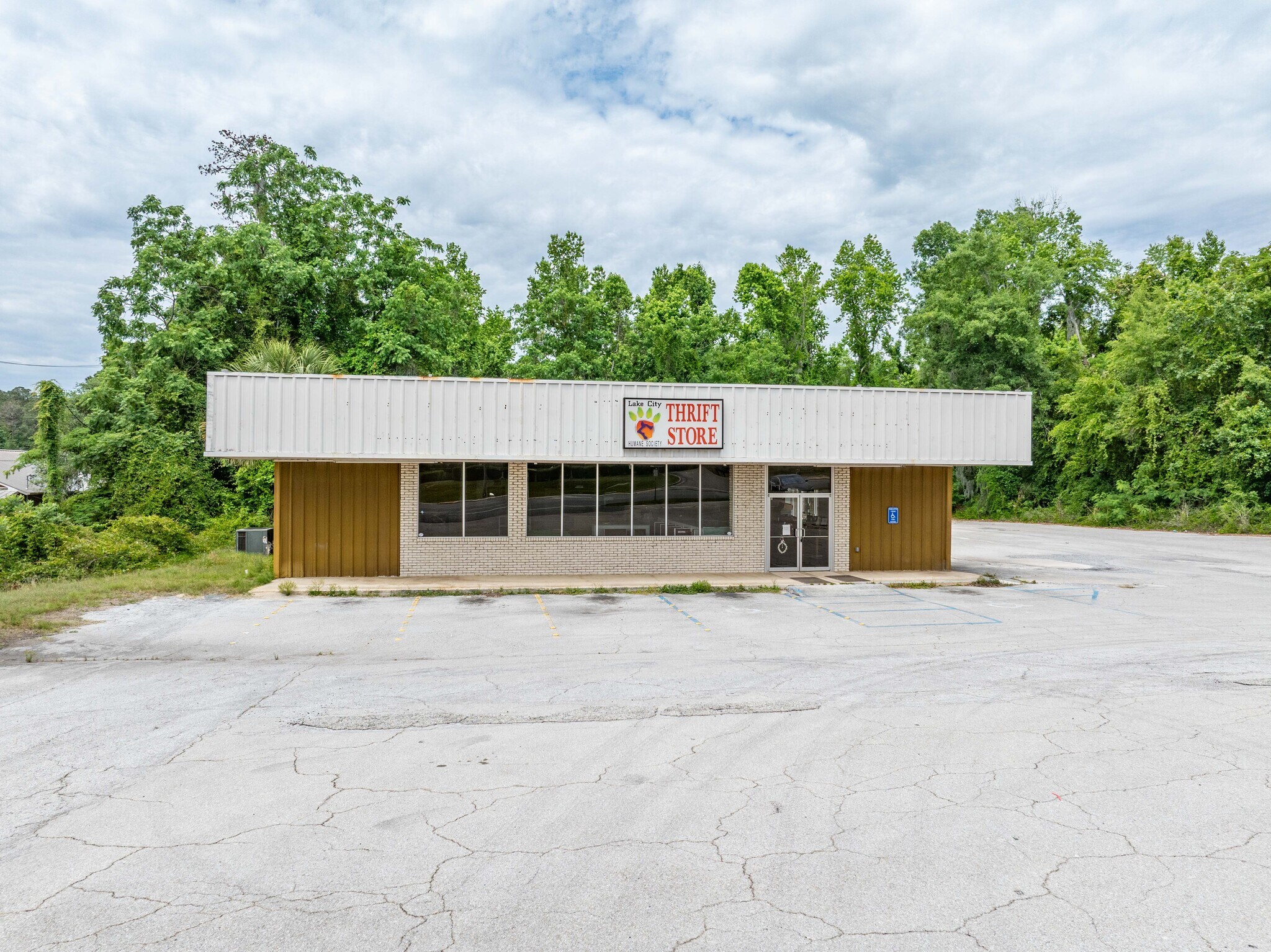 1330 SW Main Blvd, Lake City, FL for Sale