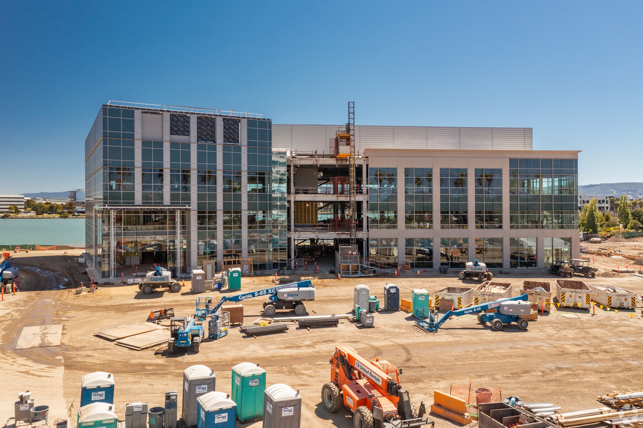 1800 Sierra Point Pky, Brisbane, CA for Rent