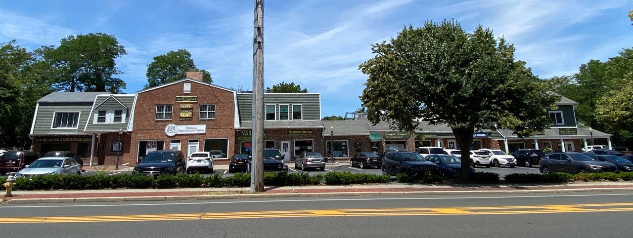 233 E Main St, Huntington, NY for Rent