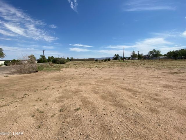 3750 Sunshine Dr, Kingman, AZ for Sale