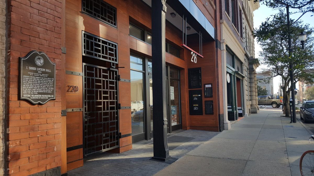 216-220 N Front St, Wilmington, NC for Sale