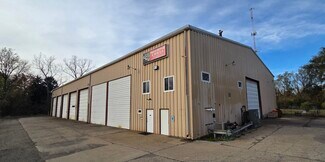 Lansing, MI Warehouse - 3414 Aurelius Rd