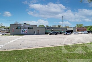 Redford, MI Warehouse - 26021-26029 W 8 Mile Rd