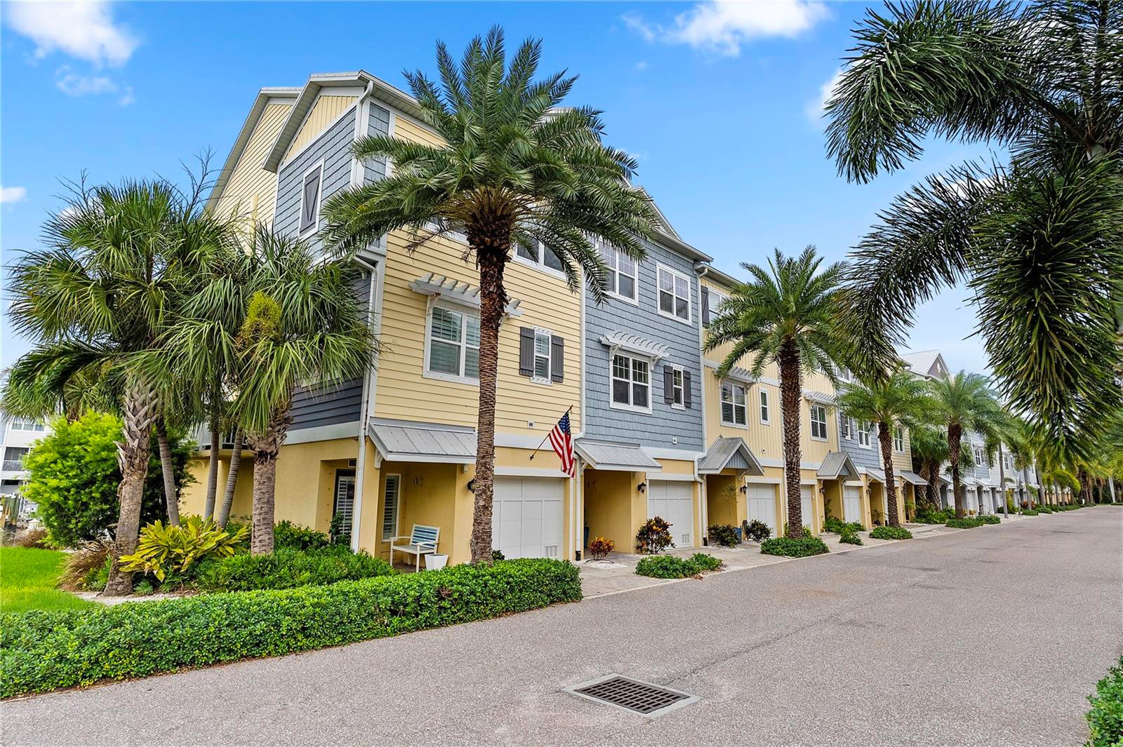 3157 Nautical Pl S, Saint Petersburg, FL for Sale