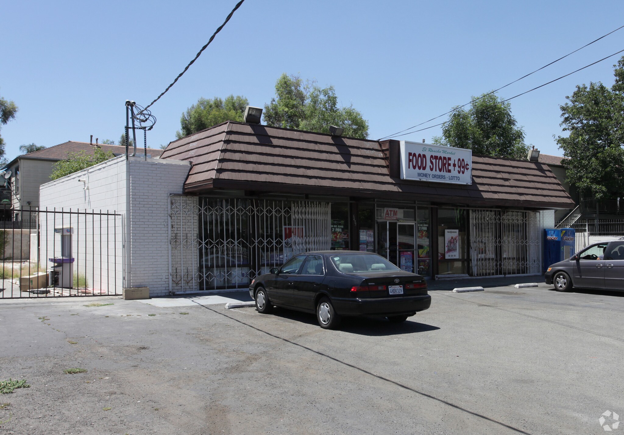 6435 Rutland Ave Riverside, CA 92503 Retail Property for Sale on