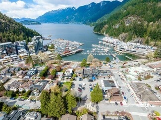 West Vancouver, BC Residential - 6417 Bruce St West Vancouver, BC Residential - 6417 Bruce St