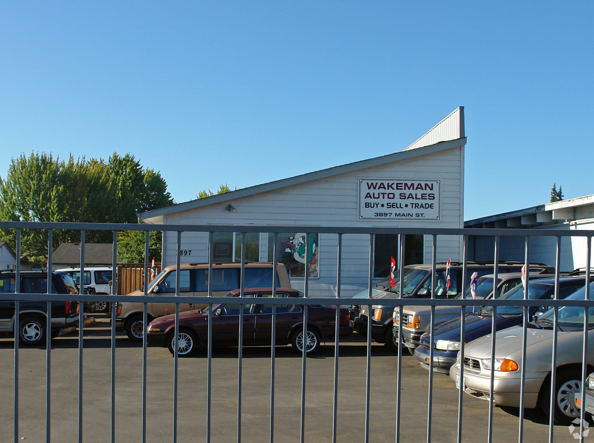 3897 Main St, Springfield, OR for Sale