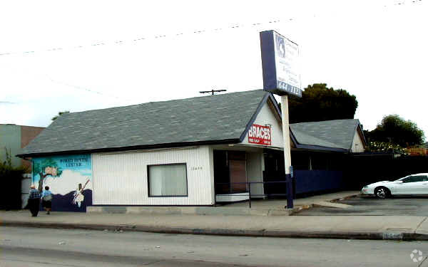 , Hawthorne, CA for Sale