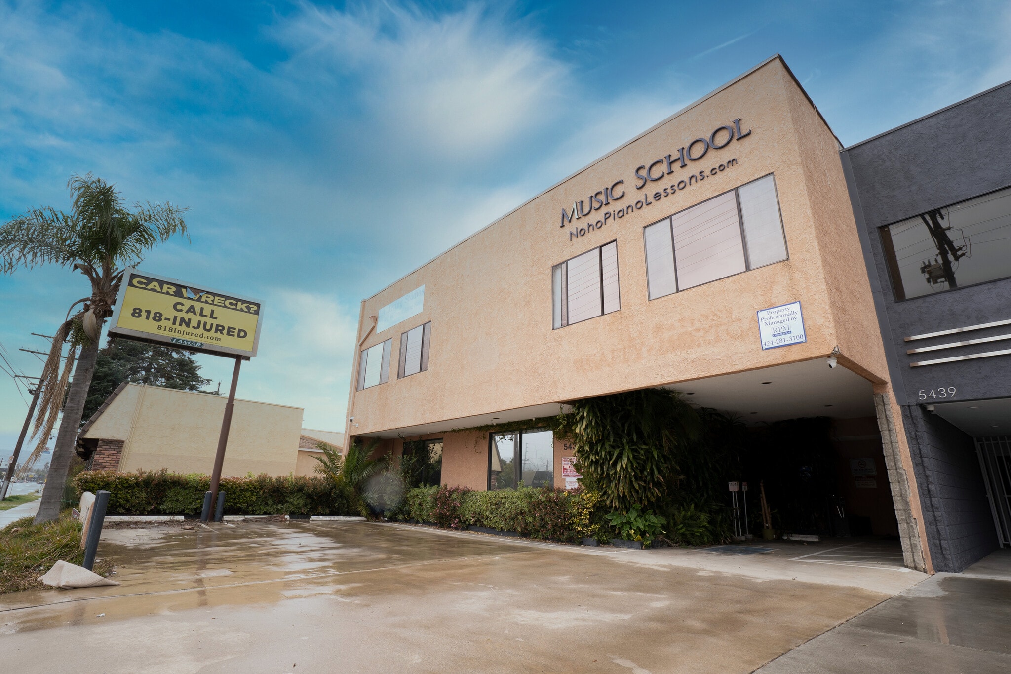 5435 Cahuenga Blvd, North Hollywood, CA for Sale