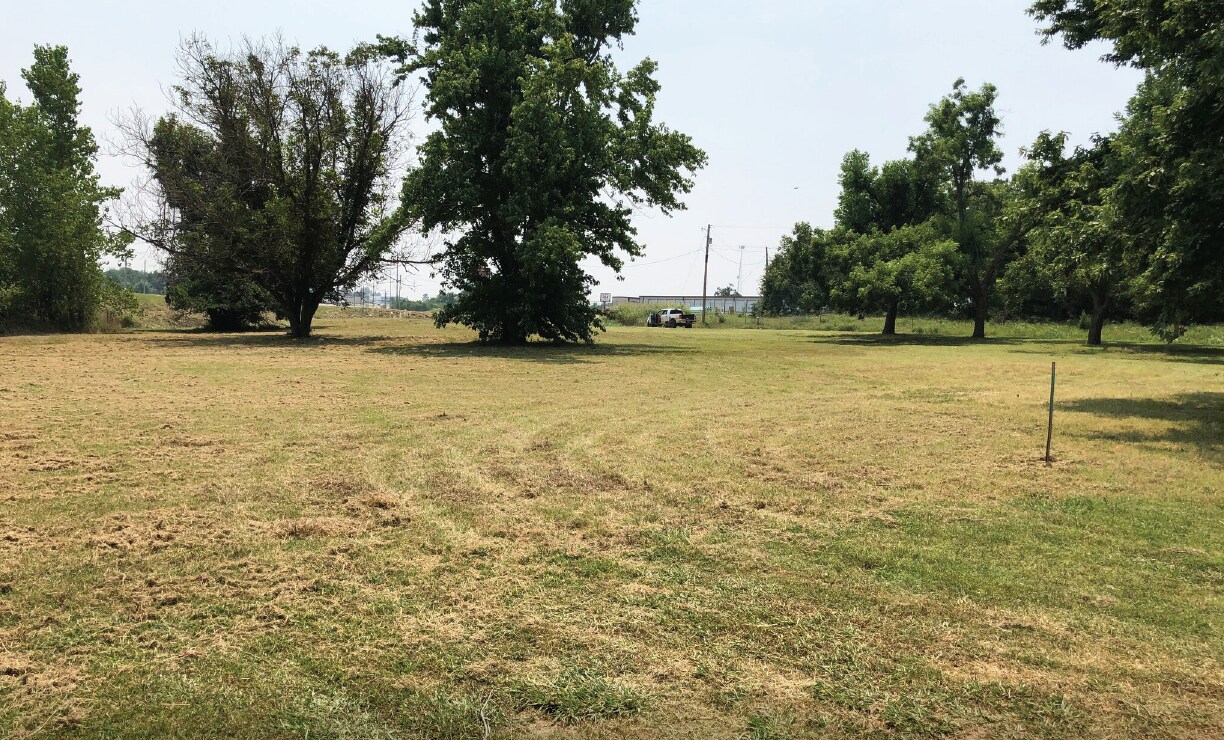 W Broadway Street, Blanchard, OK for Sale