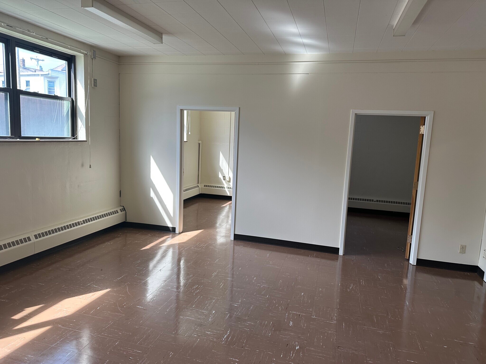 2139 Eastern Pky Schenectady, NY 12309 Specialty Property for Lease