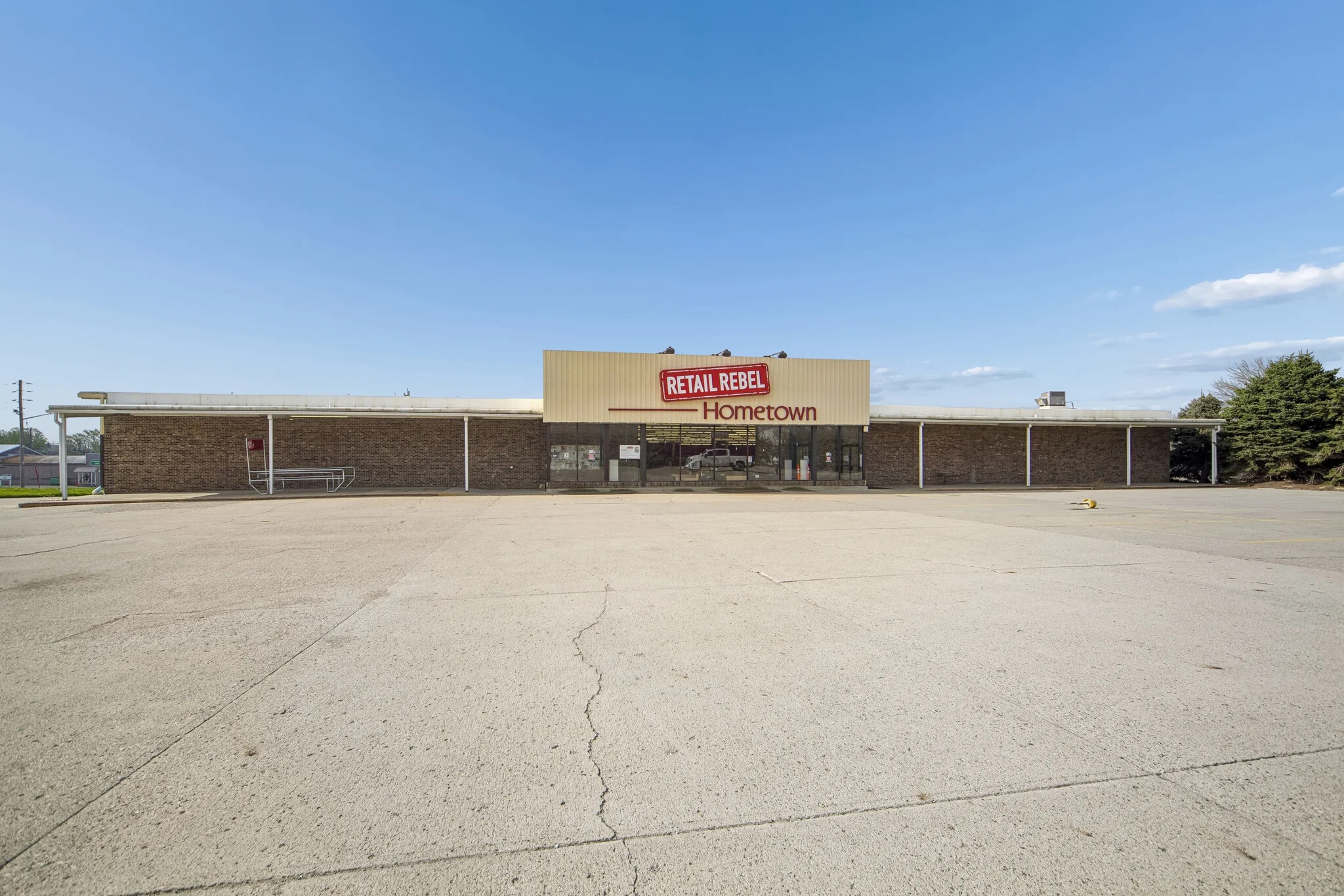 109 N Market St, Audubon, IA for Sale