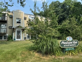 Portage, MI Apartments - 10000-10010 S Westnedge Ave