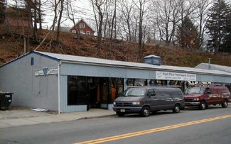 Boonton, NJ Veterinarian/Kennel - 1145 Main St Boonton, NJ Veterinarian/Kennel - 1145 Main St