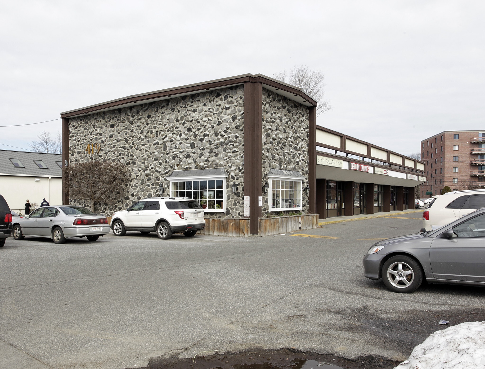 419 Worcester Rd, Framingham, MA for Rent