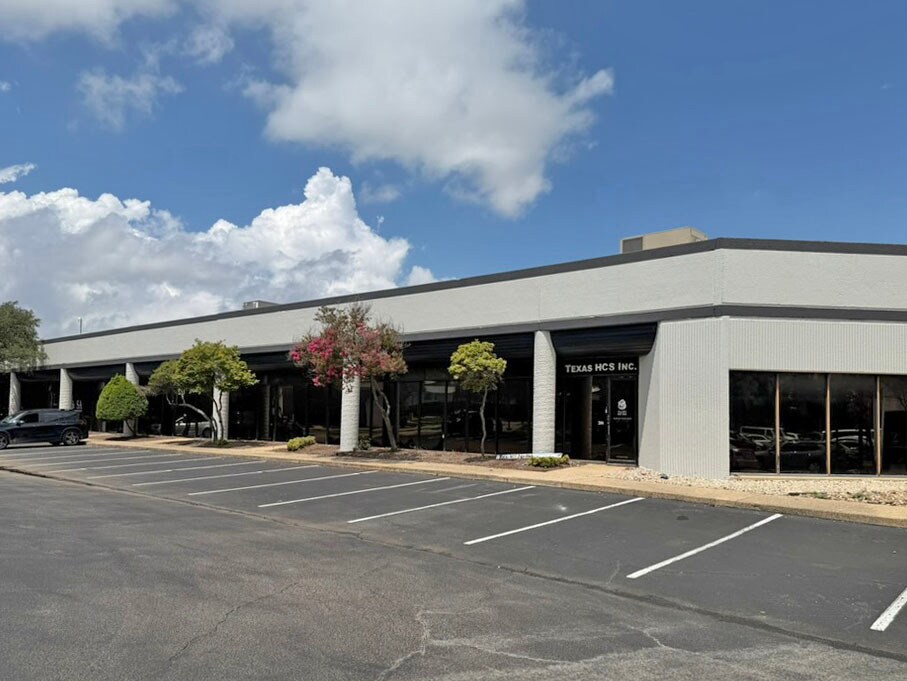 2391 NE Loop 410, San Antonio, TX for Rent