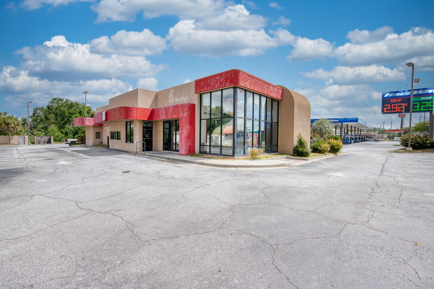 1197 Lakes Blvd, Lake Park, GA for Rent